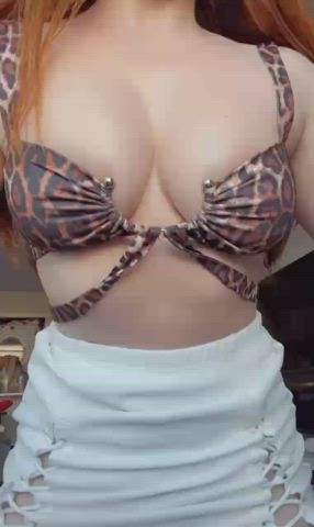 These tiddies have bounce : video clip
