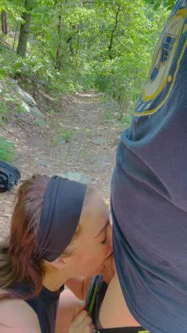Daddy taught me to ignore my gag reflexes : video clip