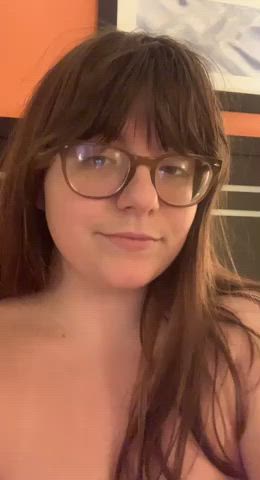 Do you like how much my body jiggles? : video clip
