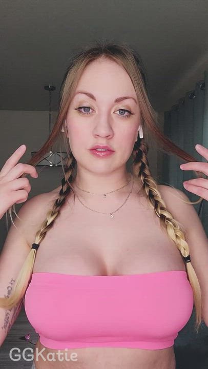 I hope my big rack makes you hard! : video clip
