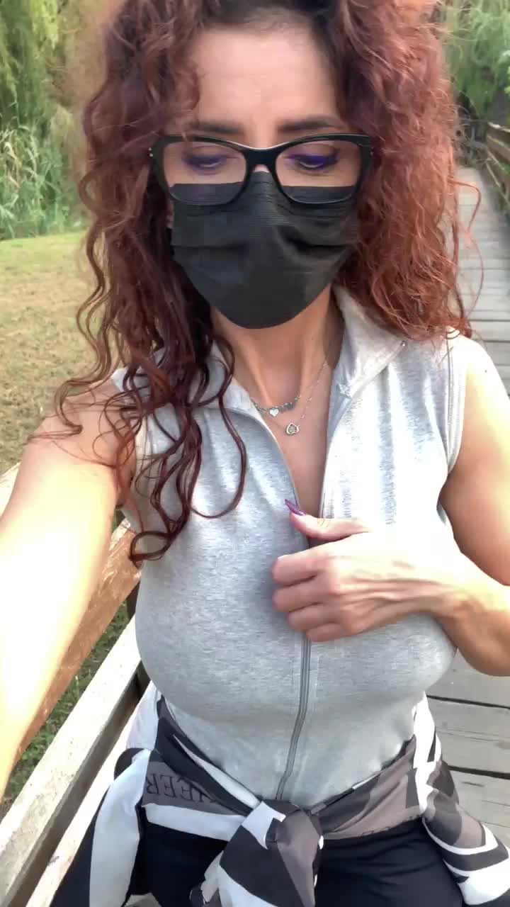 Boobs out before a run [gif] : video clip