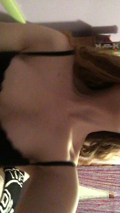 I want you to fuck me raw then cover me in cum : video clip