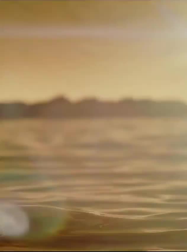 Gal Gadot is an actual goddess : video clip
