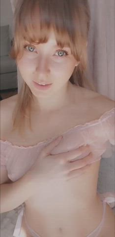 Can I encourage you to try a swedish girl? 😇 (F, 19) : video clip