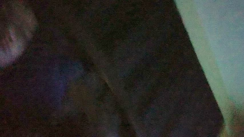 My gf ignoring me : video clip