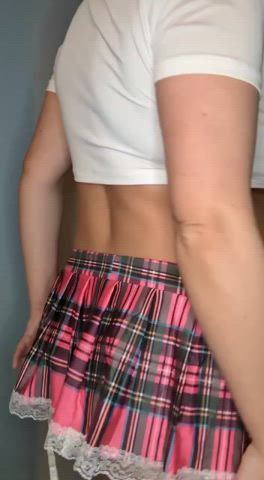 Do you like it when I dress up? : video clip