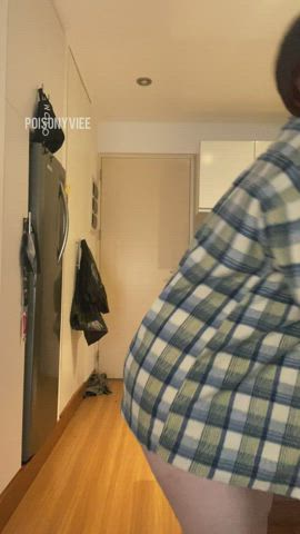 I was raised to be a good girl, but here I am showing my titties on the internet (reveal) : video clip