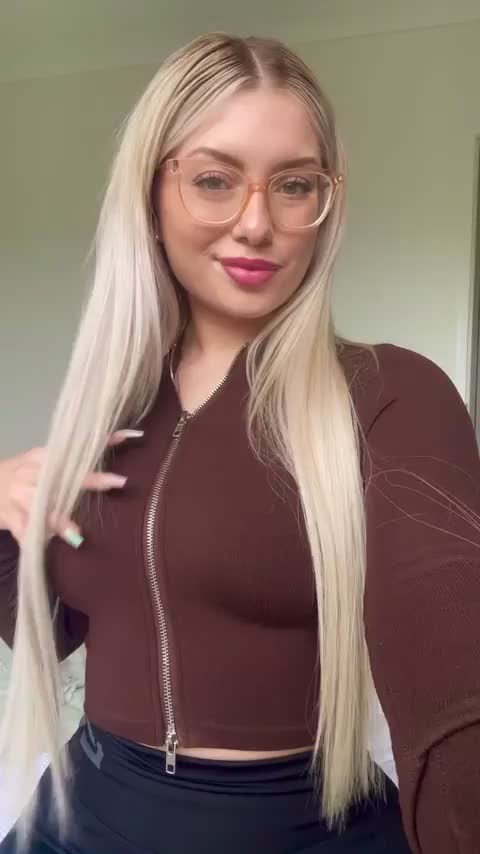 I hope you like my 2002 boobies : video clip