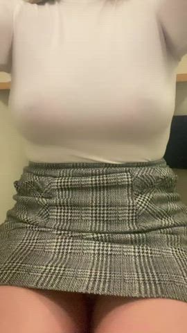 Ooops I forgot to wear any underwear to the office 😳 : video clip