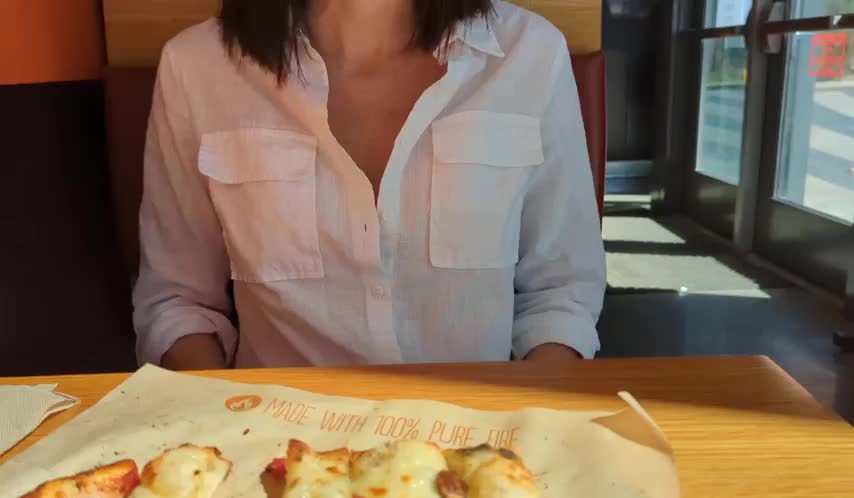 Caught flashing at the restaurant [GIF] : video clip