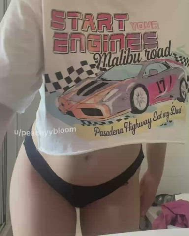 Wanna have some fun with my boobs? : video clip