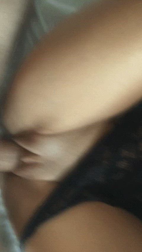 no man lasts more than 5 minutes fucking me like this : video clip