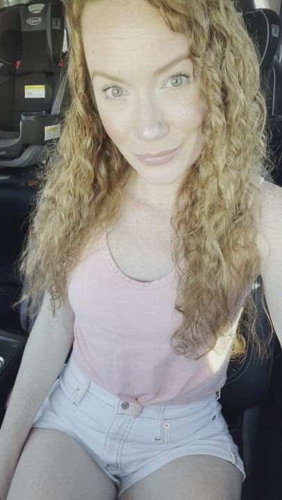 Do small boobs get love here too?😌 41, mom of two (drop) : video clip