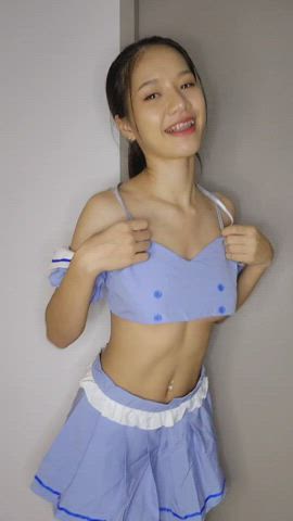 7 outfits in 10 seconds : video clip
