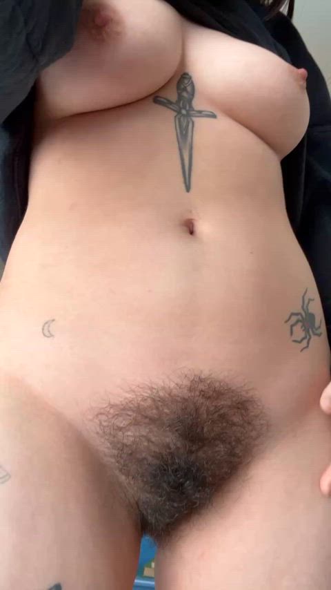 3 years no-shave & loving it : video clip