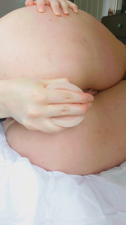 Can I wrap my asshole around your dick like this please? : video clip