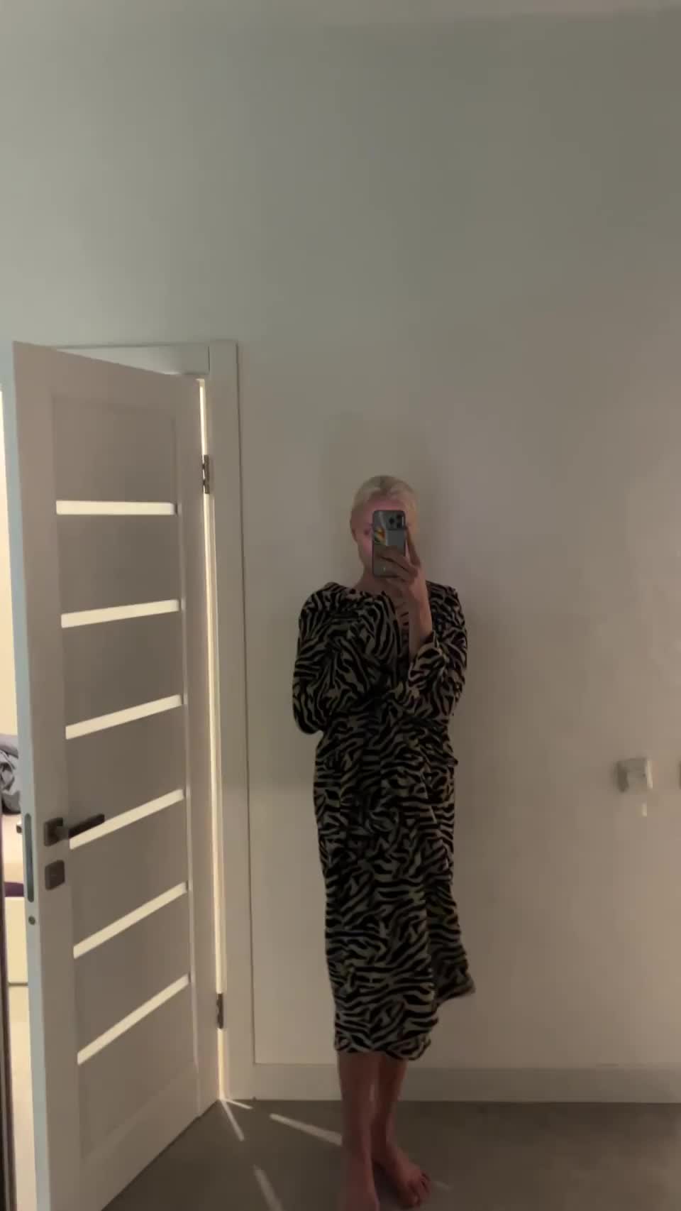 Does my body belong here : video clip