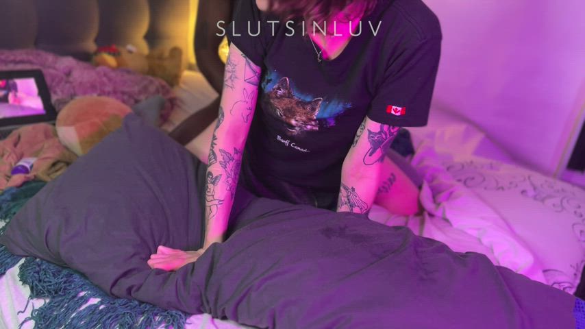 talking dirty (for a fan request) while teddie blows my back out into an intense O : video clip