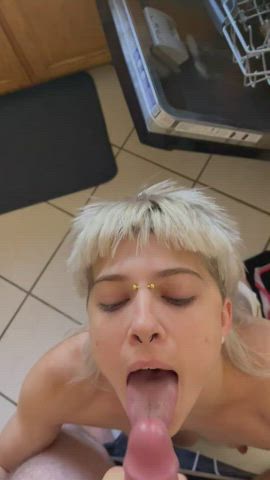 My favorite way to start the day! I never waste a drop 😆 : video clip