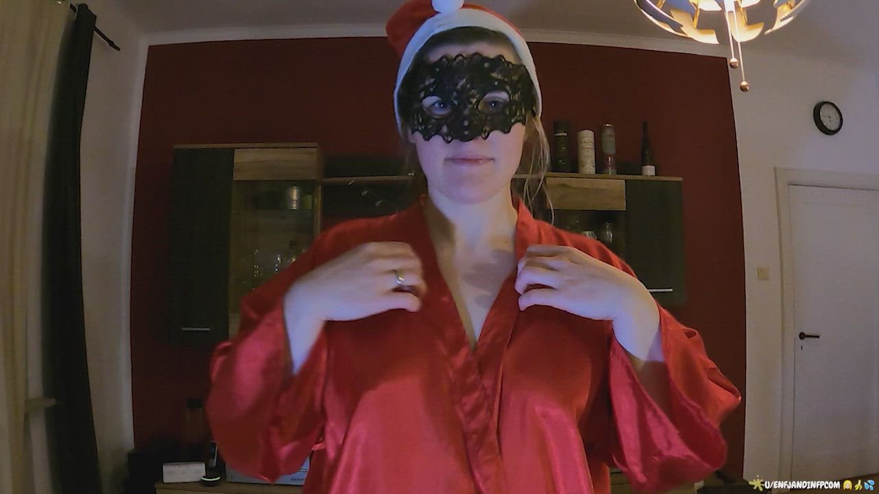 All in my mouth : video clip