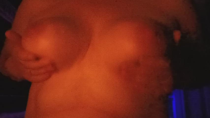 Bathtub Bounce : video clip