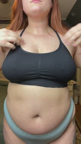 Giving the girls a drop and jiggle : video clip