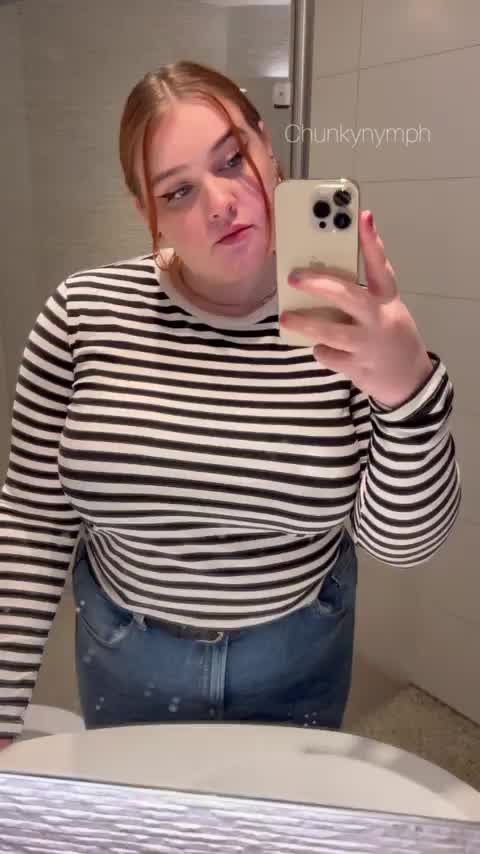 Your cock would get lost in my tits : video clip