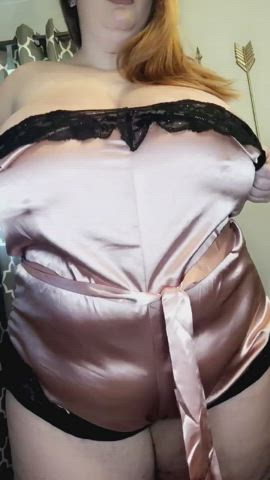 Sunday strip down💋💋 : video clip