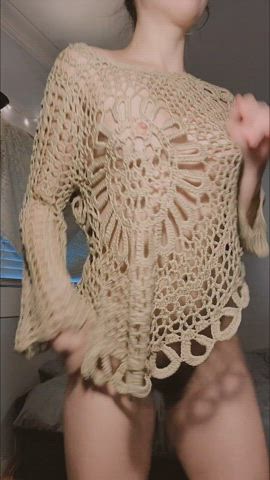 No pants dance! : video clip