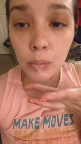 Playing with Cum : video clip