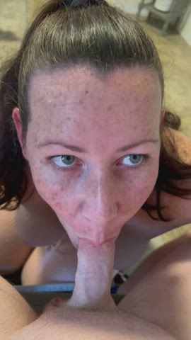 I walked into the kitchen and he had pulled a chair into the middle of it and was sitting there with his dick out….. of course I sucked it. : video clip