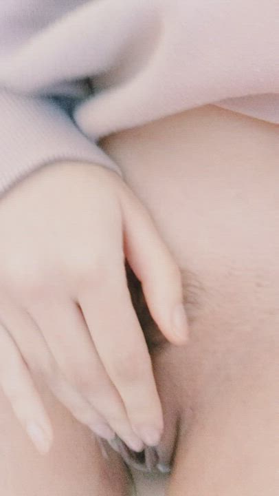 I get so wet browsing Reddit behind my (f)iance's back 💦 : video clip