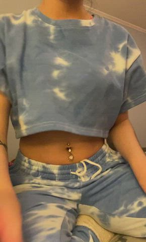 Cutie With Big Boobs : video clip