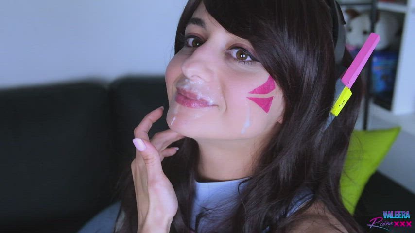 I'm at my happiest with cum on my face :) : video clip