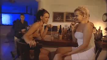 Surprise Anal In Bar : video clip