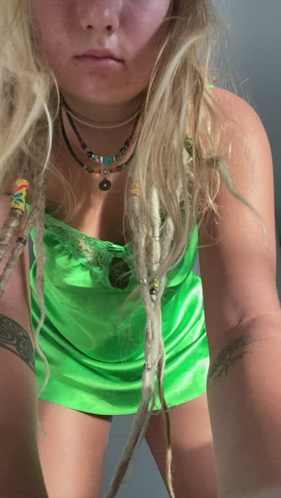 I want more hands on me : video clip