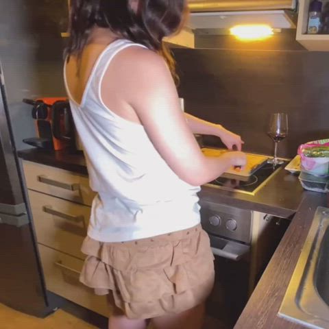Had to interrupt her because I needed to cum : video clip