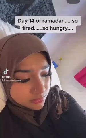 Breaking her fast : video clip