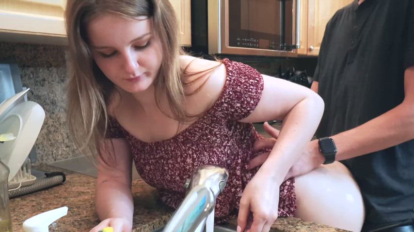 She was just not into it : video clip