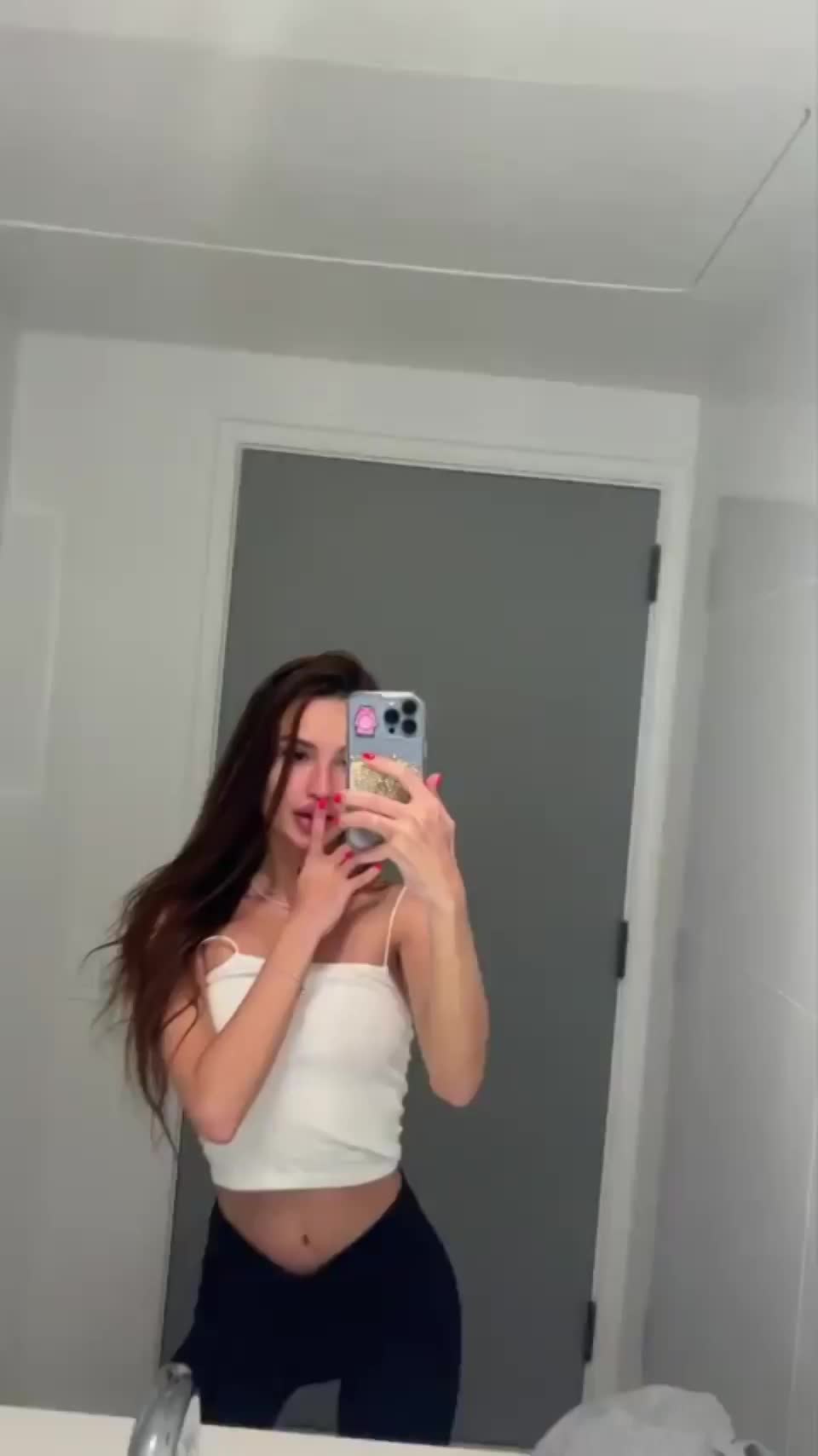 I think a tiny 90lbs fuckdoll is all what you need..😉❤️ : video clip