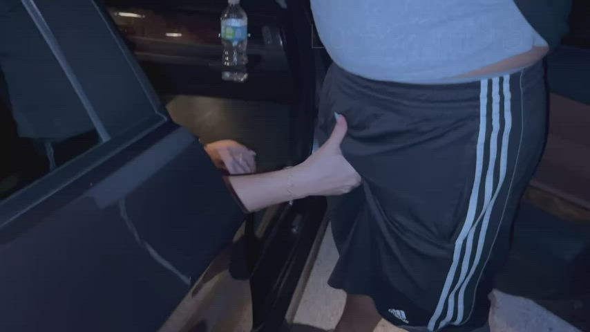 Wife Sucks Stranger Dick Outside the Car : video clip
