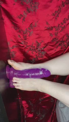 Cumshot footjob : video clip