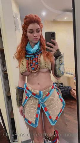 Cosplay all day : video clip