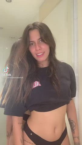 Fernanda Get her Free F0lder Below👇 : video clip