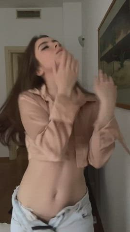 Do you think I'm a good dancer? 🤔 : video clip