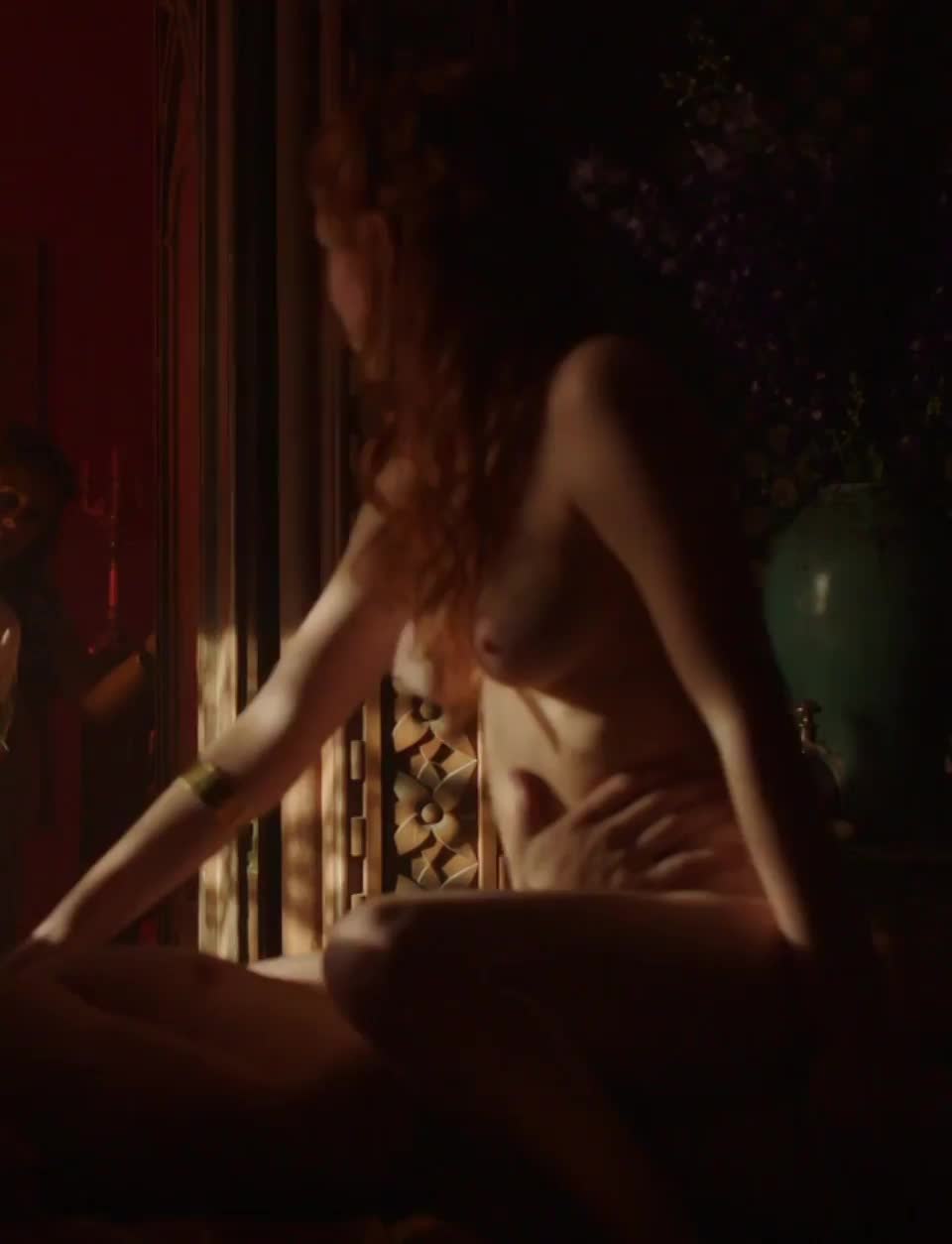 Josephine Gillan : video clip