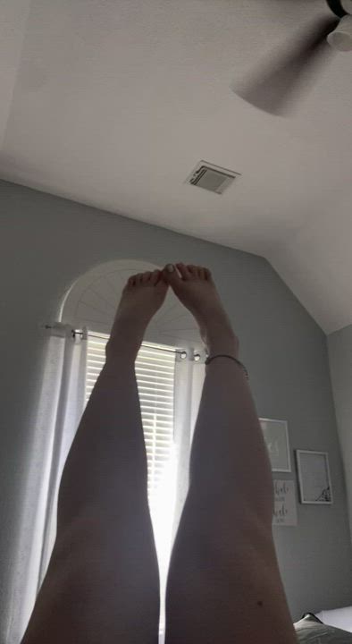 Are you proud how flexible i am daddy? You can fit in every inch now : video clip