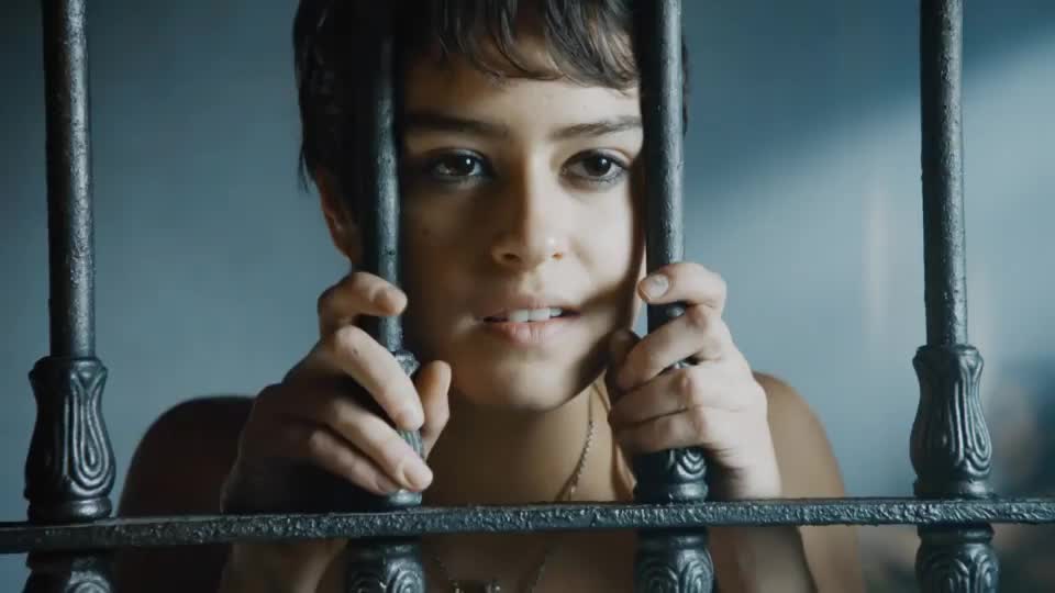 Rosabell Sellers With Game Of Thrones' Best Pair Of Boobs : video clip