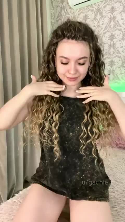 hot or not? : video clip