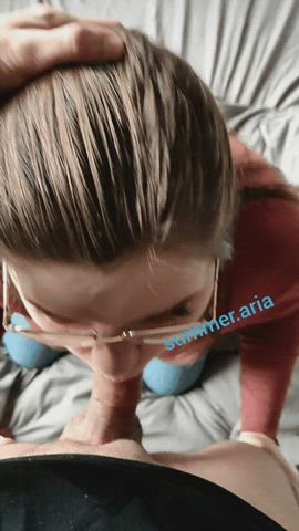 Sucking cock makes me so happy 😁 : video clip